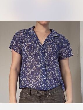 Victoria's Secret Navy Blue Floral Button-Down Semi SheerTop size Medium